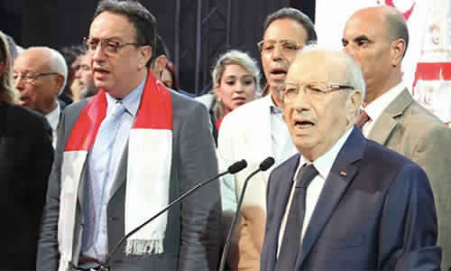Béji Caïd Essebsi aurait l'intention de retirer la direction de Nidaa Tounés à son fils ?