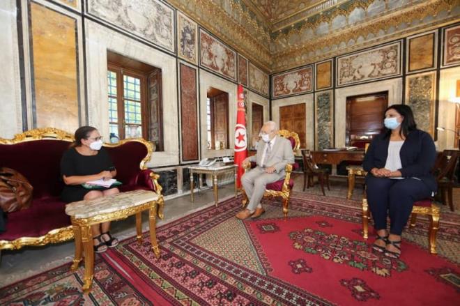 Reçu par Ghannouchi, N. Ben Alaya : Les cas enregistrés récemment ont été relevés dans les lieux de travail
