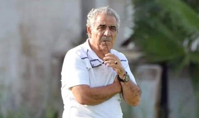 Al Ahly Benghazi met Faouzi Benzarti à la porte