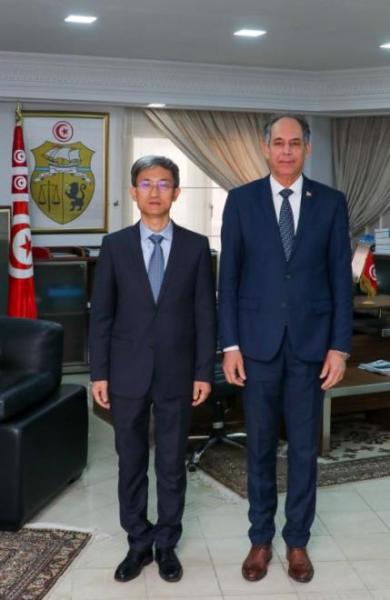 Chine-Tunisie : Un super calculateur sera installé avant la fin de l’année