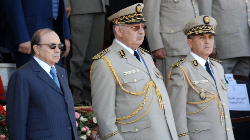 Algérie : Bouteflika limoge le directeur de la sécurité de l’Armée