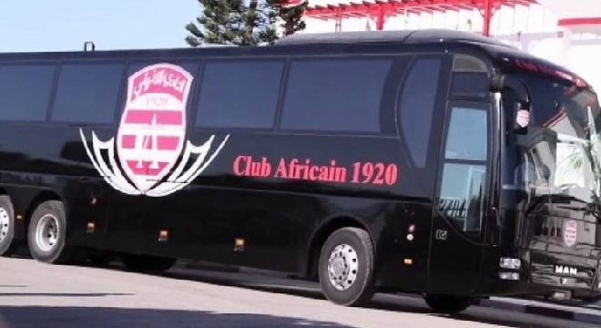 Le bus du Club Africain attaqué à coups de pierre