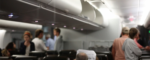 Impressionnant: Un Airbus A380 fait demi-tour en raison... d'une fuite d'eau dans la cabine