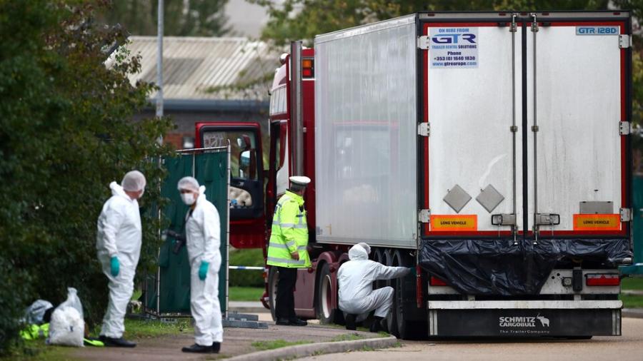 Londres: Découverte macabre de 39 corps sans vie dans un camion