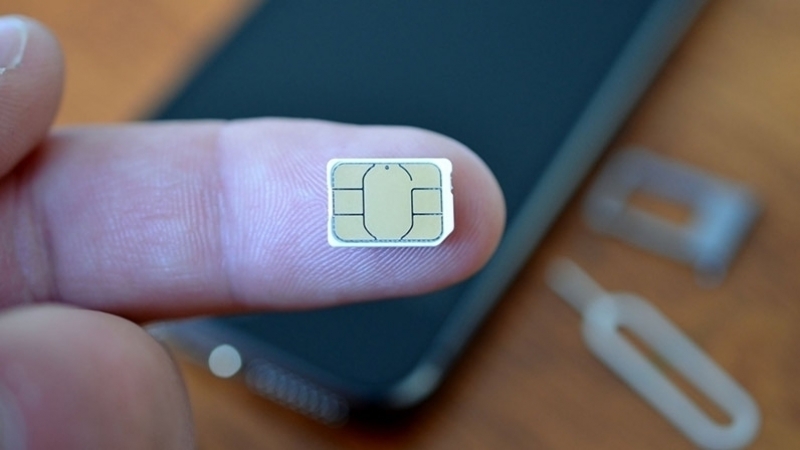 Par qui sont utilisées les 10.000 cartes SIM non identifiées ?