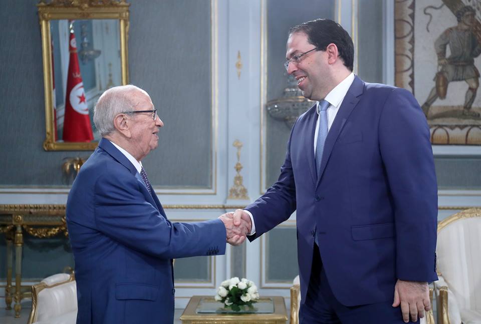 Béji Caïd Essebsi reçoit Youssef Chahed (vidéo)