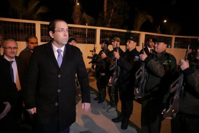 Visite nocturne de Chahed à Ben Arous