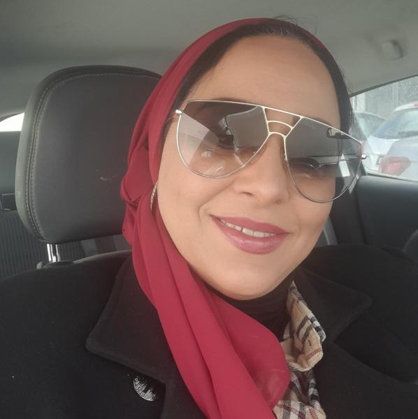 La journaliste Chahrazed Akacha devant le tribunal