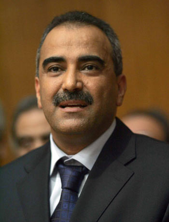 Mohamed Ridha Chalghoum nommé premier conseiller du président de la République