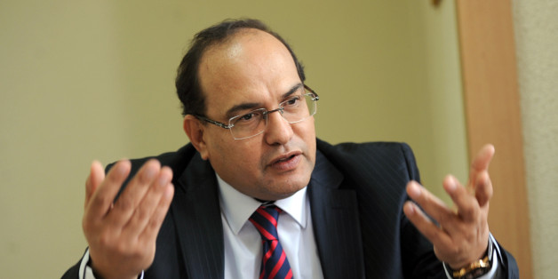 Chawki Tabib : les contrats conclus par Fakhfakh doivent être annulés