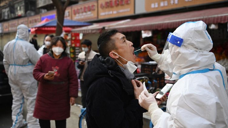 Chine : Pic de contamination et apparition d’un nouveau variant d’Omicron