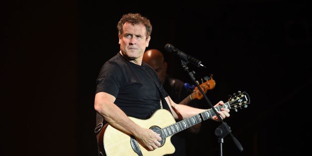 Mort du chanteur sud-africain Johnny Clegg à 66 ans