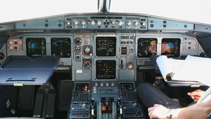 Crash de l'A320: La piste d'un suicide du pilote n'est pas exclue