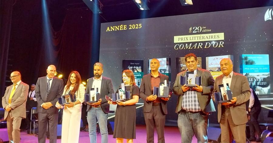 Mehdi Hizaoui en français et Chafik Tarki en arabe lauréats du COMAR d’Or 2025