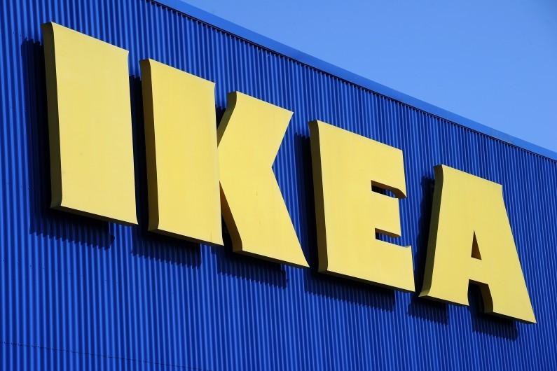 Ikea rappelle 36 millions de commodes suite à des décès d’enfants