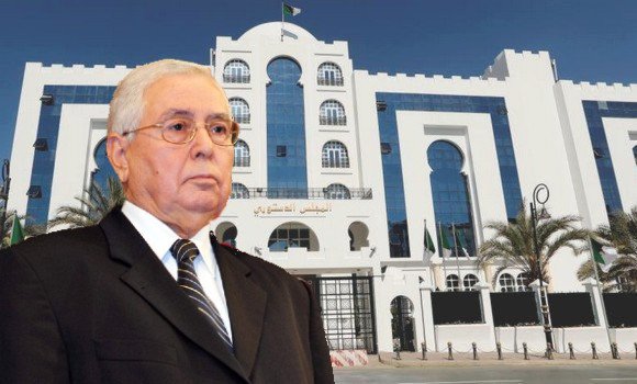Algérie : l’élection présidentielle renvoyée sine die