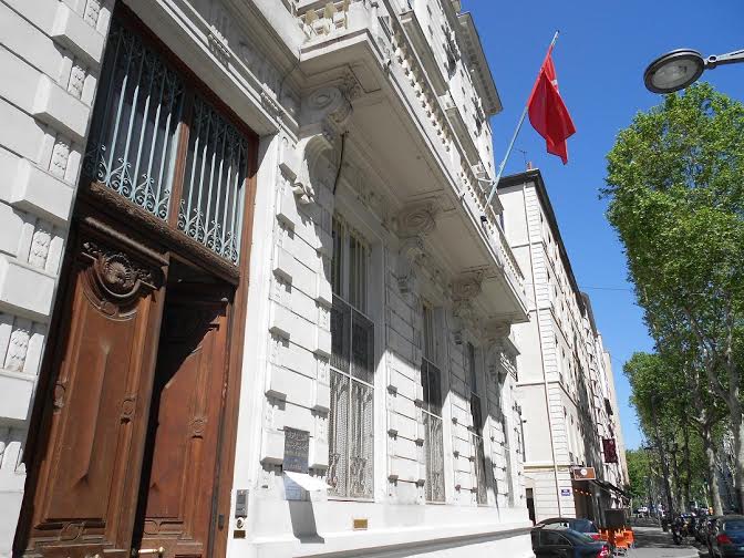 Les Tunisiens de Lyon insatisfaits des services du Consulat