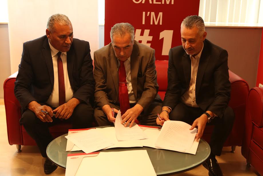 Convention de partenariat entre Mosaïque FM et le Festival International de Carthage
