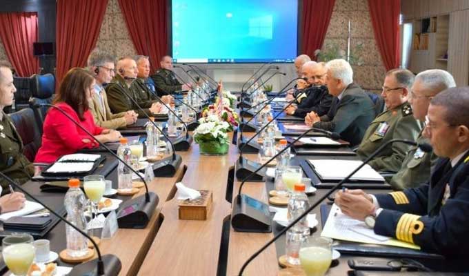 Tunisie-USA: Promouvoir davantage la coopération militaire