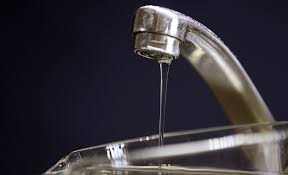 Coupure et perturbation de l’eau potable dans plusieurs zones de Sidi Bouzid et Sfax