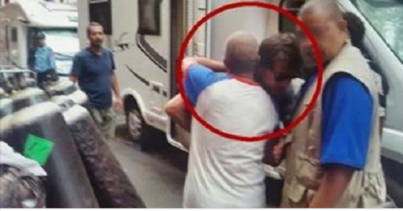 Arrêté pour avoir offert un Coran à...Tom Cruise !