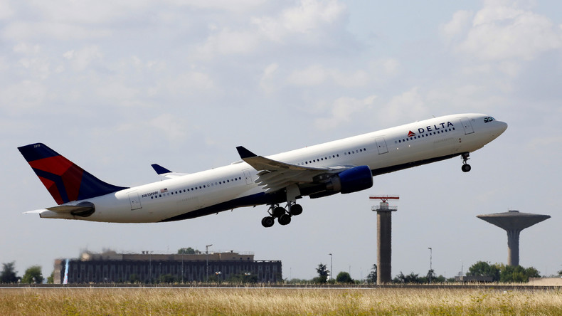 Il se fait expulser d’un avion Delta parce qu’il parlait arabe ! 
