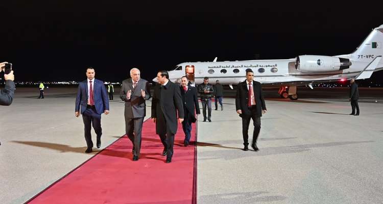 Visite du chef de la diplomatie algérienne à Tunis