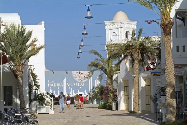 Djerba n’est pas complètement fermée