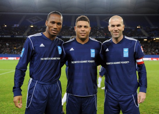 Didier Drogba rejoint Ronaldo et Zidane