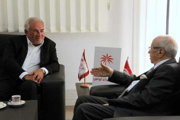 « Sans idées, sans ambitions l’exécutif tunisien se tourne vers les soutiens de l’ancien régime »