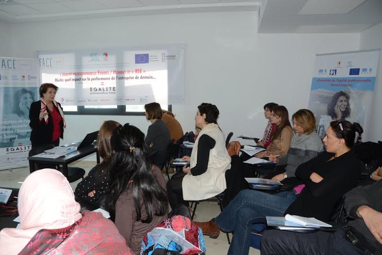 Tunisie: Mobilisation pour la promotion de l’égalité professionnelle femmes-hommes
