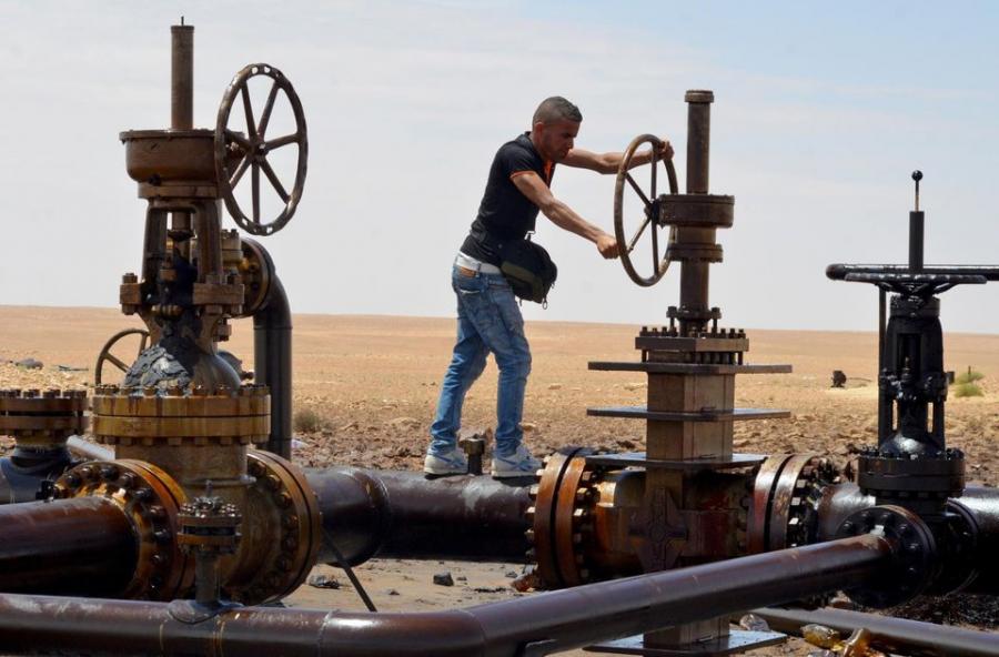 El Kamour : Reprise des activités du pompage de pétrole