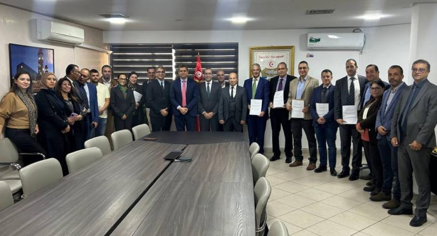 Signature de 10 accords pour la production de 17 mégawatts d'énergies renouvelables