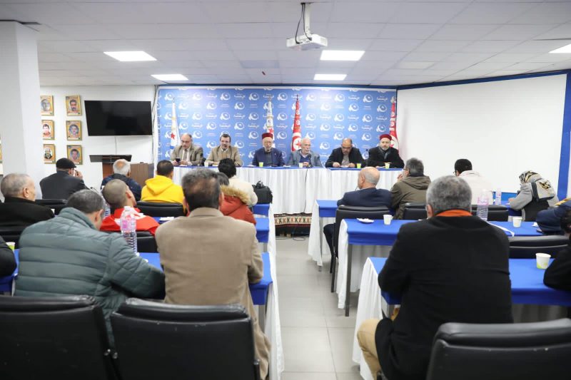 Tunisie: Ennahdha juge "illégitime" la nouvelle Constitution