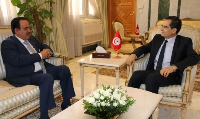 Reçu par Erray, l’ambassadeur du Qatar  se félicite de la solidité des relations de son pays avec la Tunisie
