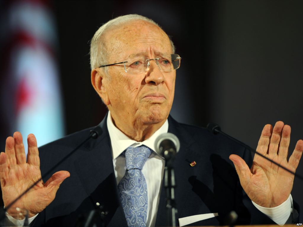 Essebsi: "Bourguiba on ne t'oubliera jamais"