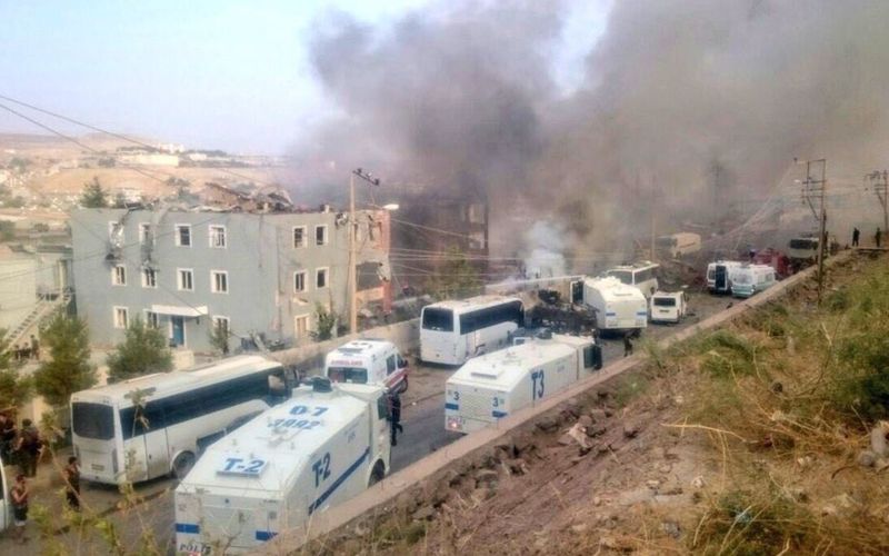 Un attentat à la voiture piégée fait au moins 8 morts en Turquie