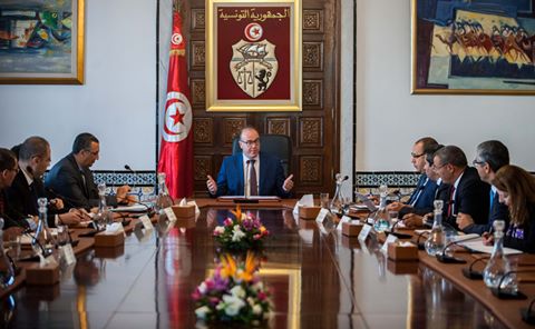 Le chef du gouvernement préside une réunion consacrée au Coronavirus