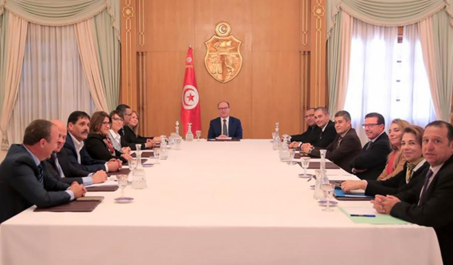 Le chef du gouvernement interdit aux ministres de passer sur Nessma, Zitouna et Radio Coran