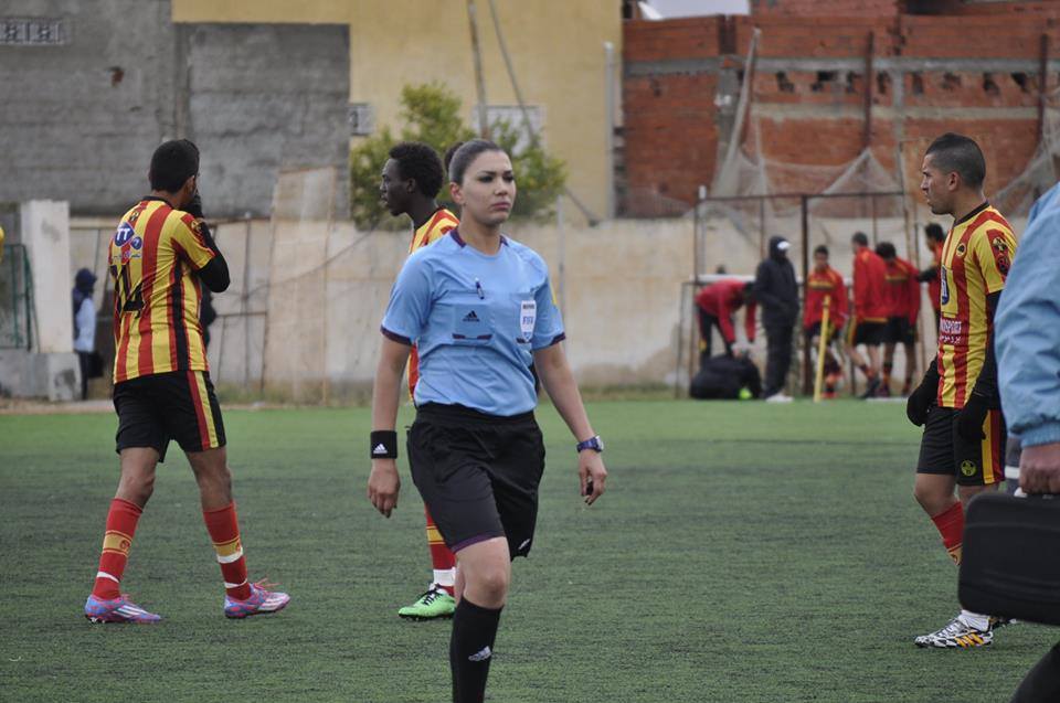Une grande première: Une femme arbitrera le match EST-CAB