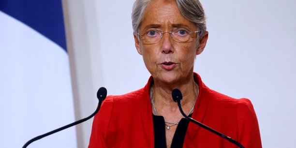 La Première ministre française en Algérie à la tête d’une forte délégation de 16 ministres pour sceller la réconciliation