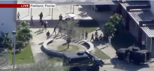 Fusillade meurtrière dans un lycée de Floride