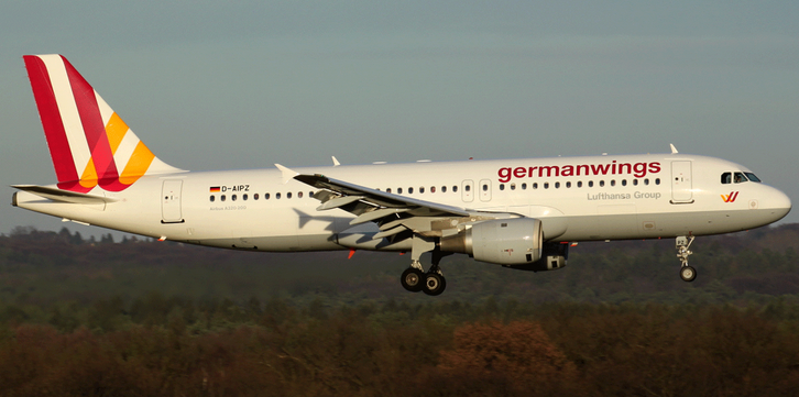 Crash de la Germanwings: Lubitz a augmenté la vitesse de l'avion en descente