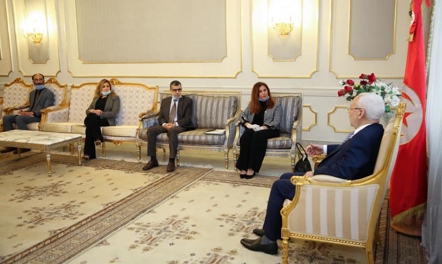 Rached Ghannouchi affirme la disposition de l'ARP à renforcer le cadre législatif des droits des migrants