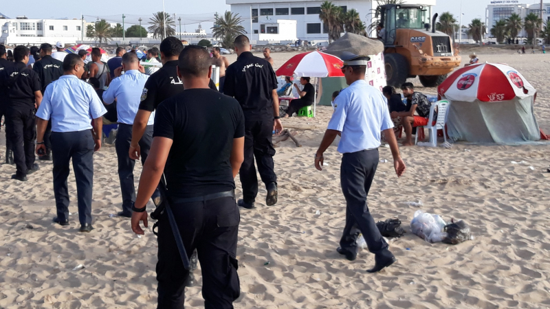 Accrochages entre forces de l’ordre et les loueurs de parasols à la plage de la Goulette