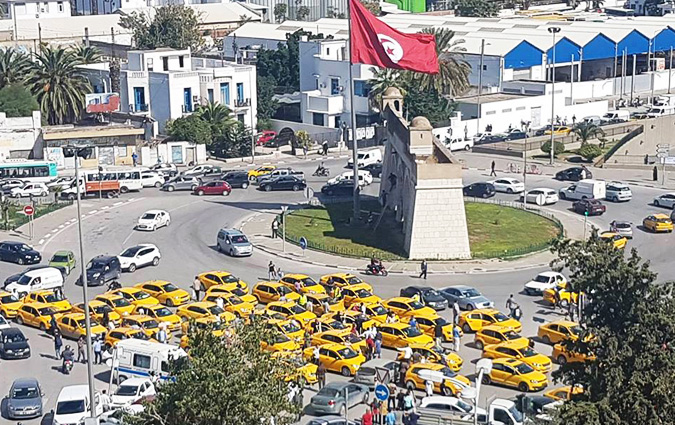 La grève des taxistes à Tunis provoque des bouchons monstres sur le réseau routier  