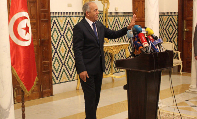 Jemli veut punir les partis politiques, estime un chercheur