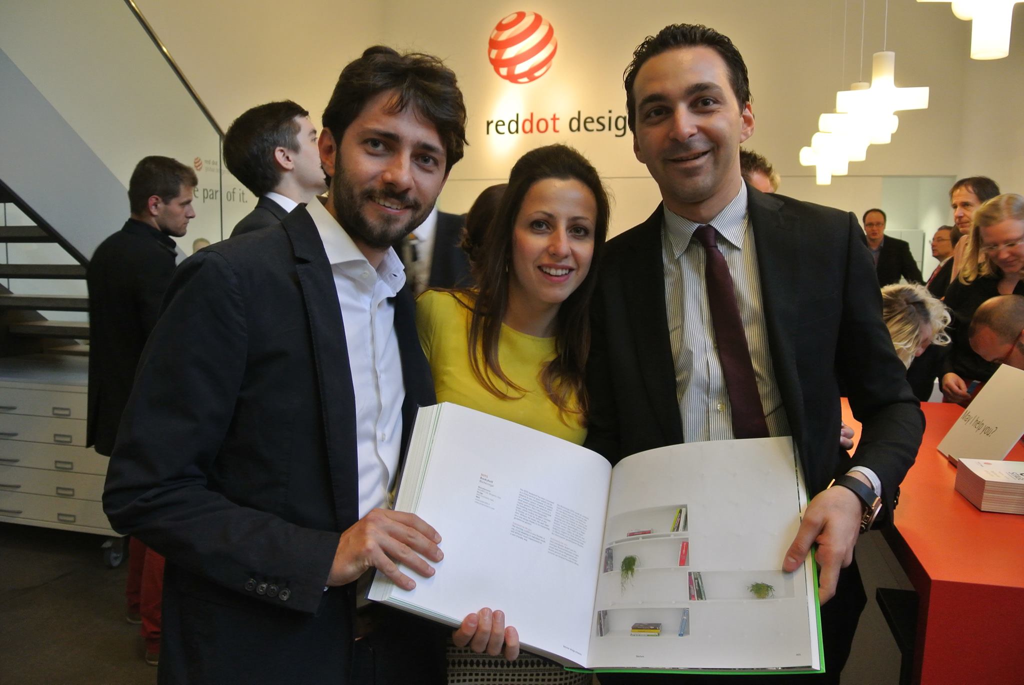 Le Tunisien Heni Chaouch vainqueur du prix Redrot Award 2014