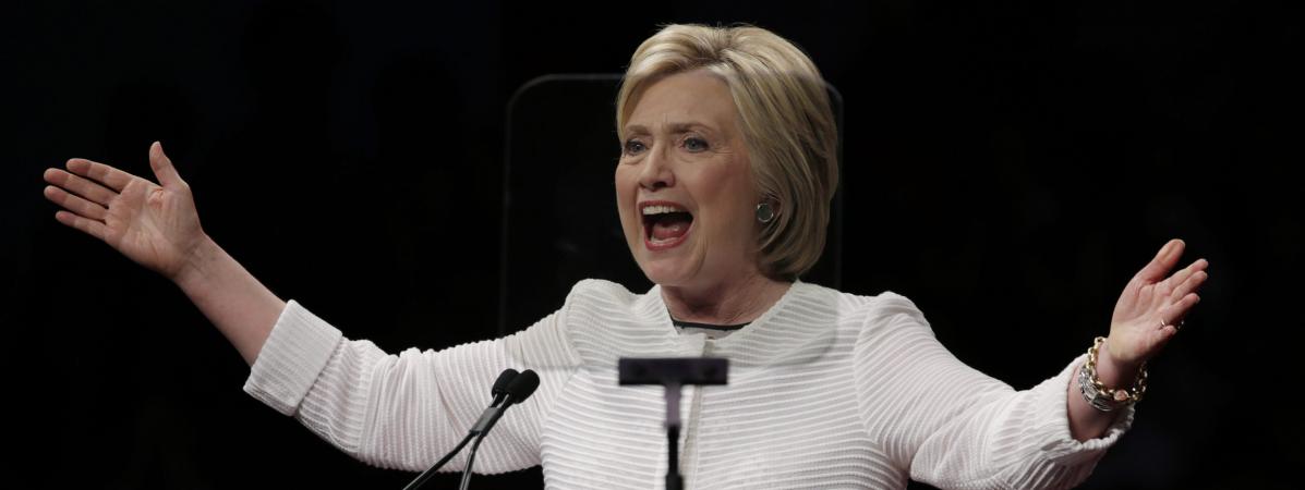 Présidentielle américaine: Hillary Clinton revendique sa victoire aux primaires démocrates