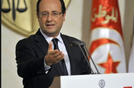 Hollande à Tunis contre le terrorisme